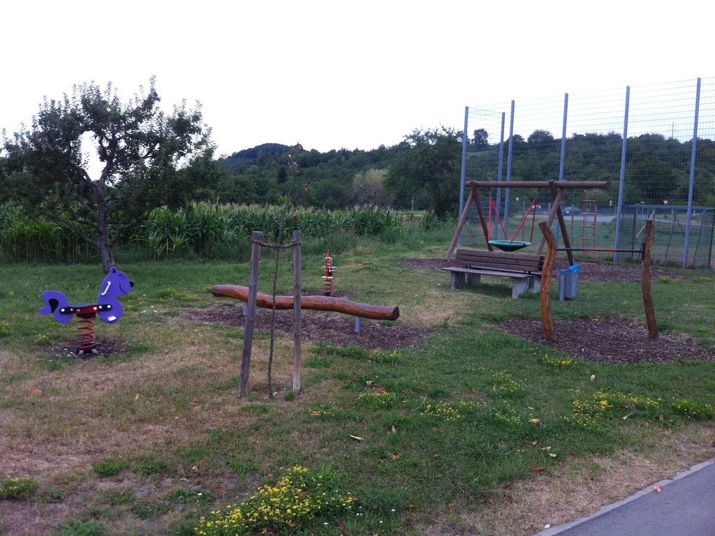 Ferienwohnung Heike Dettingen an der Erms Zewnętrze zdjęcie